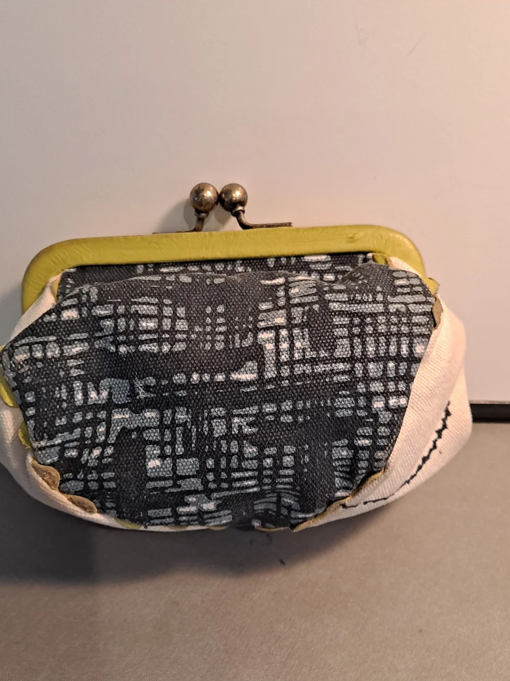 Pilcro Anthropologie Letterpress Green Black Cream City Grid Pattern Coin Purse